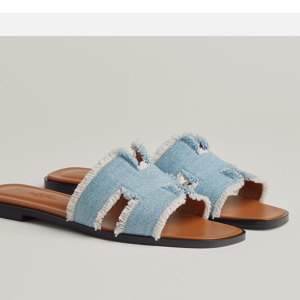 HERMES Oran Sandals fringed Denim Bleu Clair / Gold